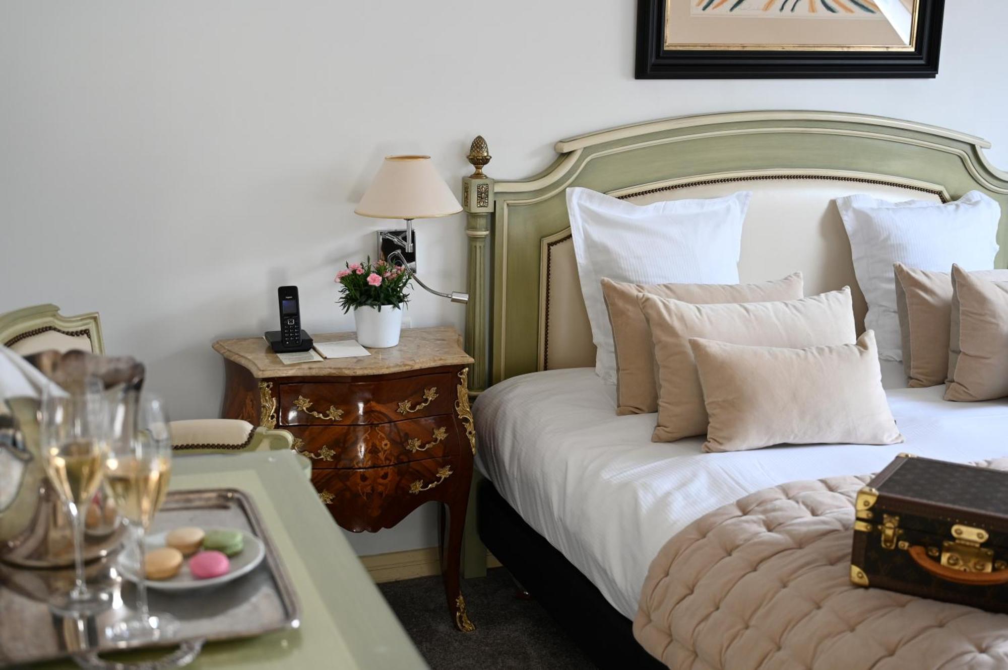 Hotel La Villa Eugene Épernay Kültér fotó