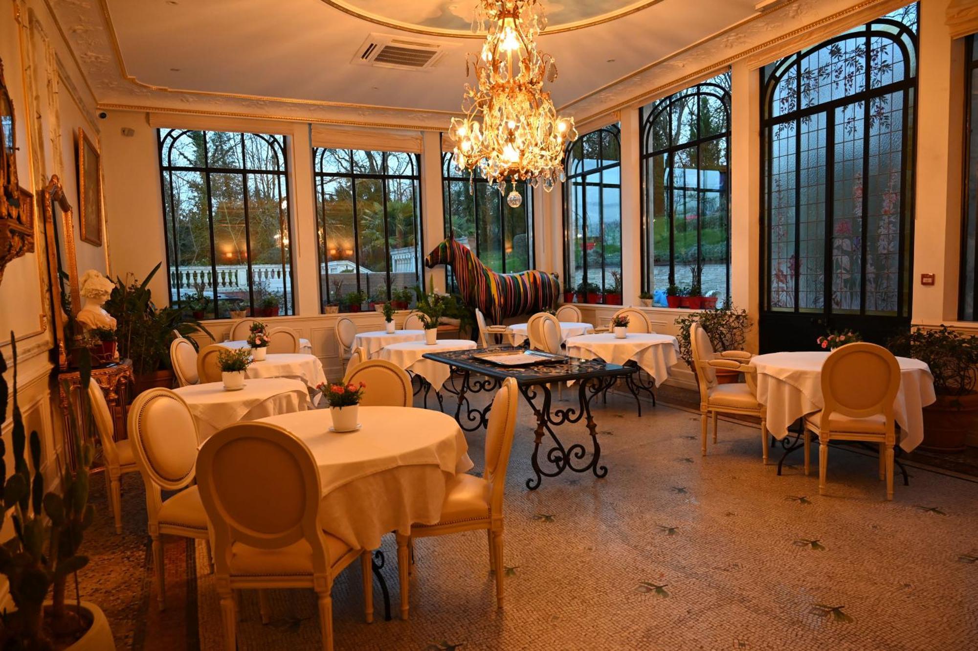 Hotel La Villa Eugene Épernay Kültér fotó